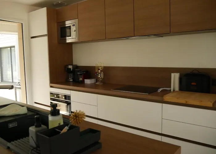 à 100m Du Virage D'arnage- Circuit Des 24h Du Mans - 6 Personnes Villa